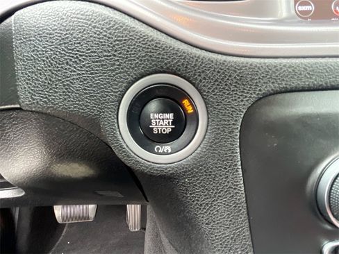 Used 2023 Dodge Charger SXT w/ Blacktop Package image 23