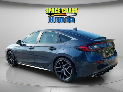 Certified 2023 Honda Civic Sport Touring image 5