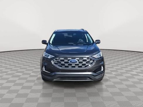 Used 2020 Ford Edge Titanium image 3
