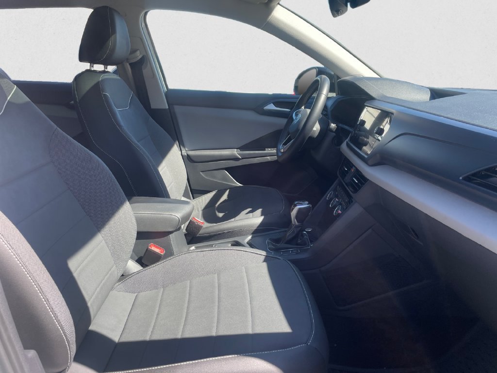 Certified 2023 Volkswagen Taos SE FWD image 15
