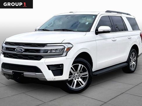 Certified 2024 Ford Expedition XLT RWD image 1