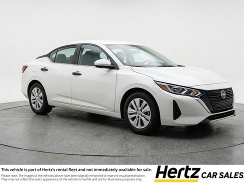 Used 2025 Nissan Sentra S image 1