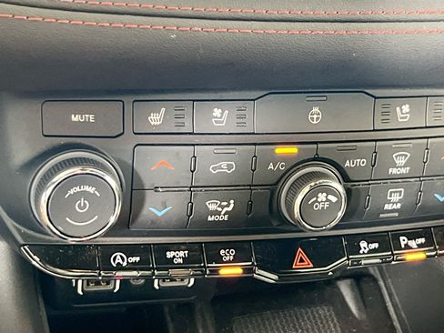 Used 2023 Dodge Durango GT AWD/4WD image 20