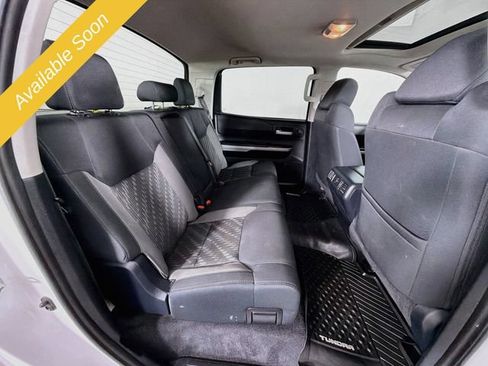 Used 2018 Toyota Tundra SR5 AWD/4WD image 26