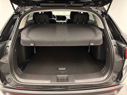 New 2026 Chevrolet Trax LT w/ LT Convenience Package FWD image 20