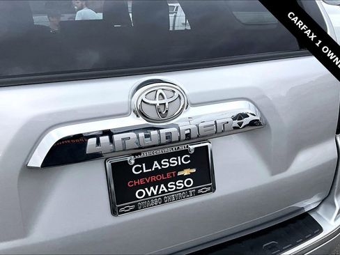 Used 2023 Toyota 4Runner Limited image 23