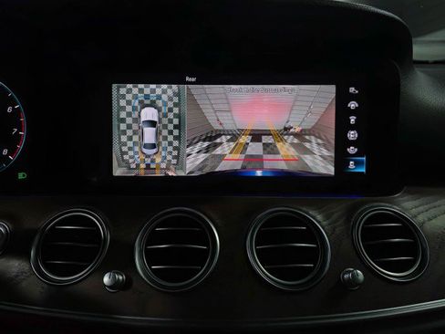 Used 2021 Mercedes-Benz E 450 4MATIC Sedan image 30