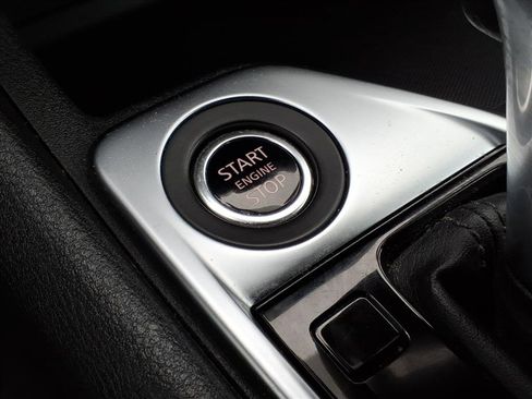 Used 2022 Nissan Sentra SV image 13