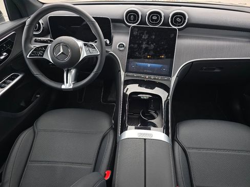 Used 2026 Mercedes-Benz GLC 300 GLC 300 image 23