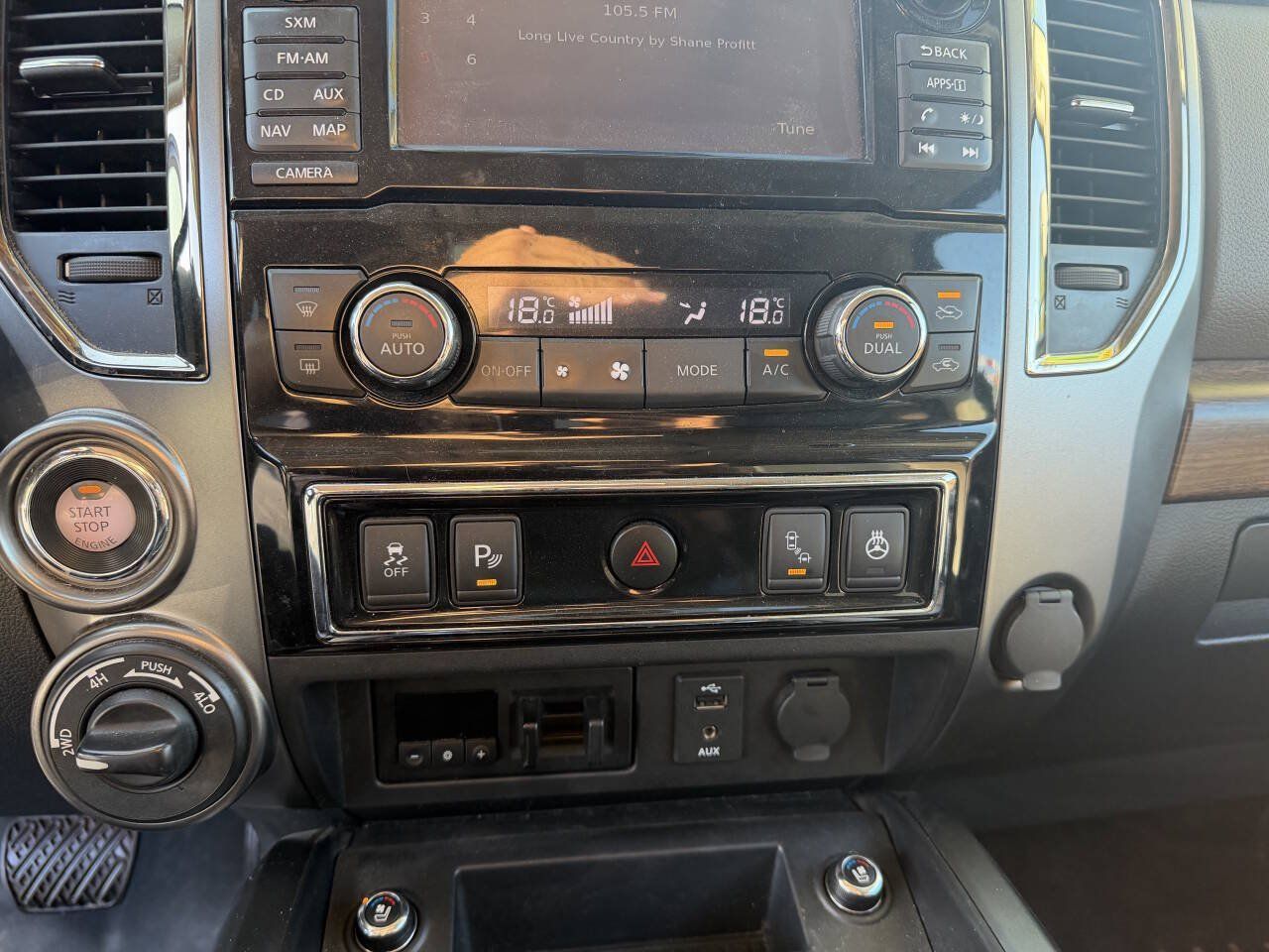 Used 2016 Nissan Titan Platinum Reserve AWD/4WD image 12