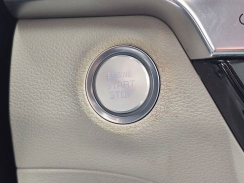 Used 2022 Kia Telluride EX w/ EX Premium Package image 39