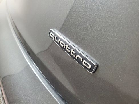 Used 2023 Audi Q5 2.0T Premium Plus w/ Premium Plus Package AWD/4WD image 7