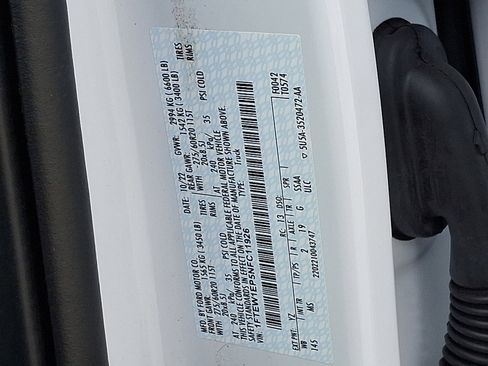 Certified 2022 Ford F150 XLT w/ Equipment Group 302A High image 29