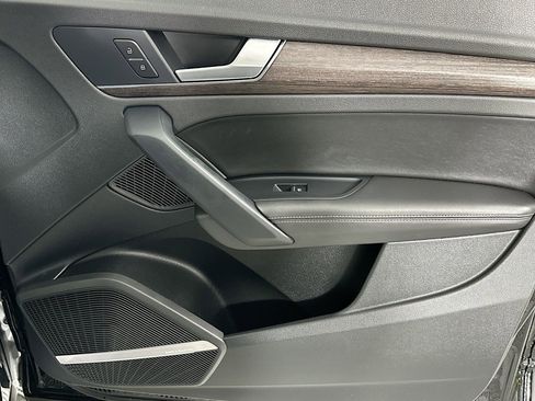 Used 2023 Audi Q5 2.0T Premium Plus w/ Premium Plus Package image 23