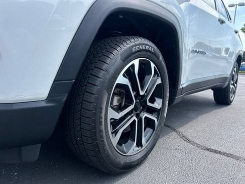 Used 2022 Jeep Compass Limited AWD/4WD image 14