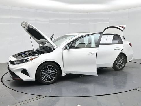 Used 2023 Kia Forte GT-Line w/ GT-Line Premium Package FWD image 30