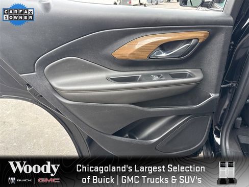 Used 2020 GMC Terrain SLE w/ Driver Convenience Package image 30