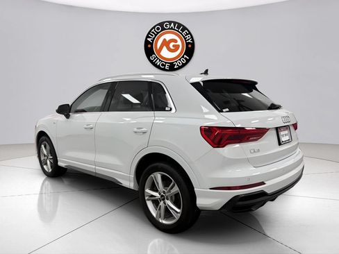 Used 2020 Audi Q3 2.0T Premium Plus w/ Premium Plus Package AWD/4WD image 5