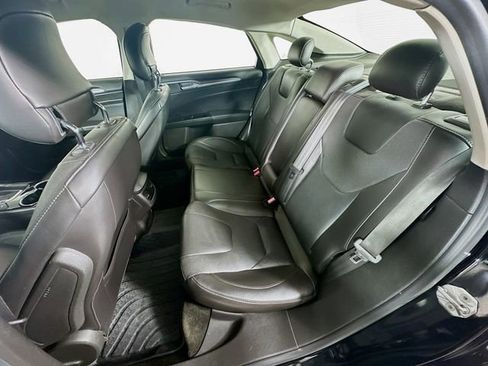 Used 2014 Ford Fusion Titanium image 23