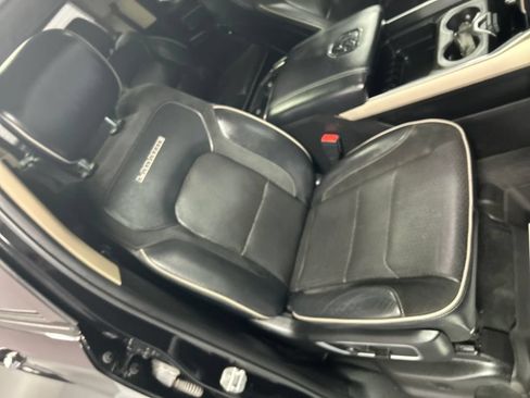 Used 2021 RAM 1500 Laramie AWD/4WD image 25