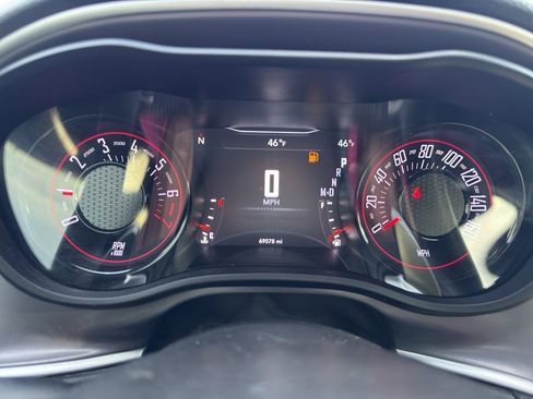 Used 2019 Dodge Challenger GT w/ Plus Package image 13