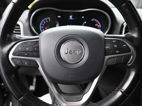 Used 2020 Jeep Grand Cherokee Limited w/ Trailer Tow Group IV image 6