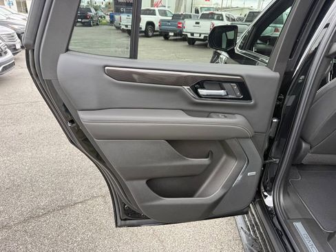 New 2026 GMC Yukon Elevation w/ Elevation Premium Package image 23