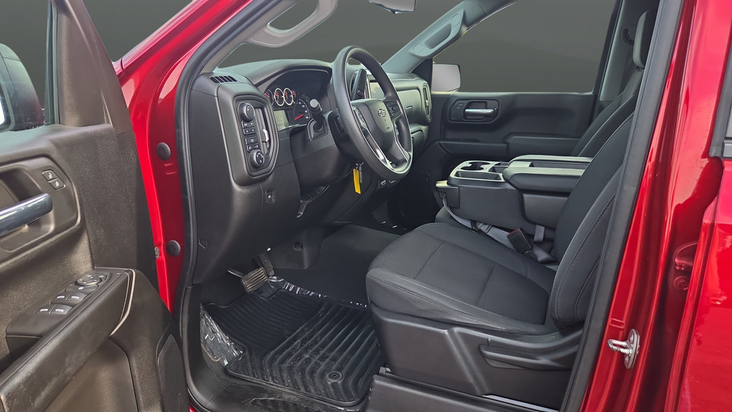 Used 2021 Chevrolet Silverado 1500 Custom Trail Boss w/ Safety Confidence Package AWD/4WD image 9