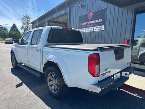 Used 2014 Nissan Frontier SL AWD/4WD image 3