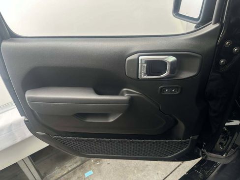 New 2026 Jeep Gladiator Sport image 22