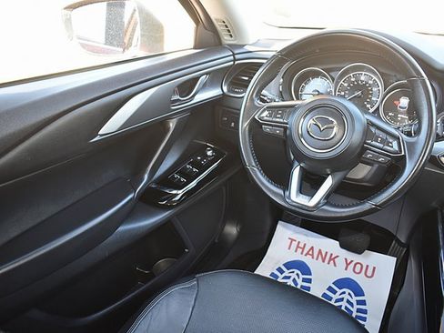 Used 2023 MAZDA CX-9 Touring image 28