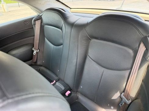Used 2014 INFINITI Q60 Convertible w/ Premium Package RWD image 12
