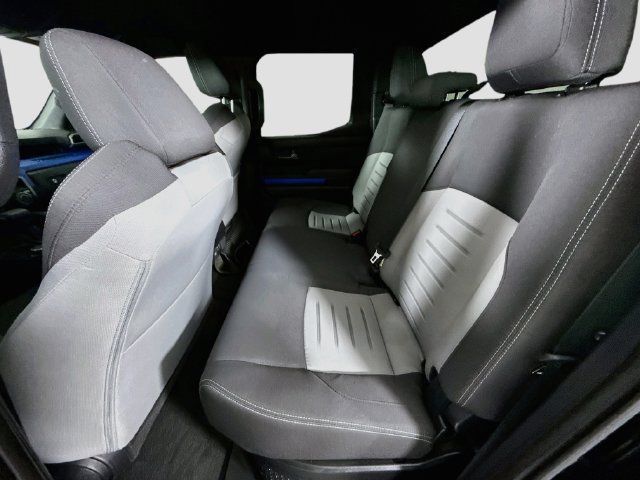Certified 2025 Toyota Tacoma TRD Off-Road AWD/4WD image 24
