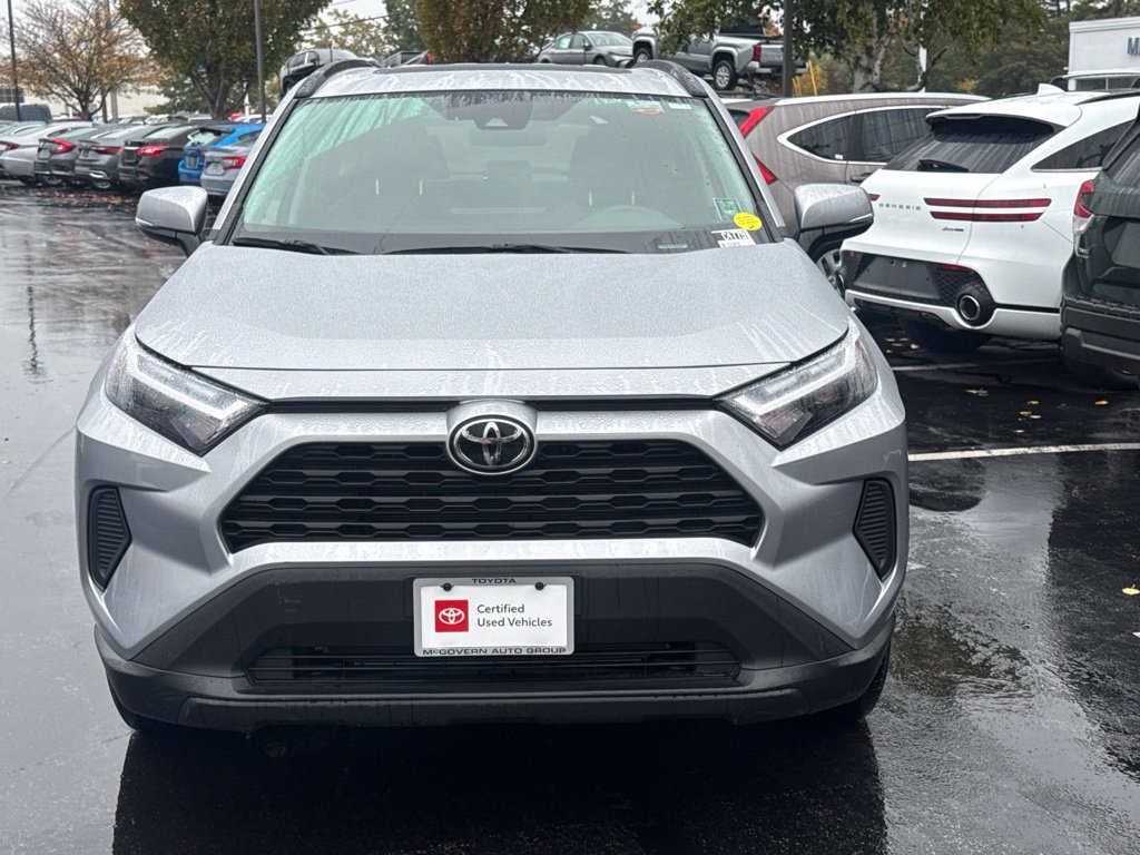 Used 2025 Toyota RAV4 XLE w/ Convenience Package AWD/4WD image 12
