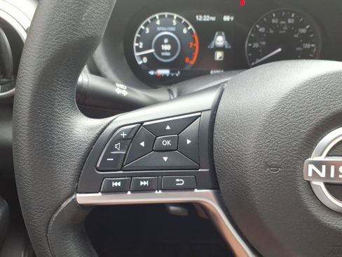 Used 2023 Nissan Kicks SV FWD image 22