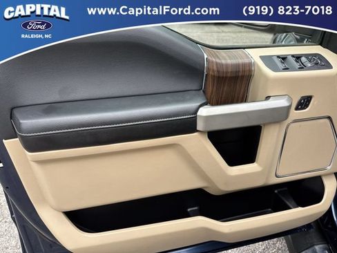 Used 2016 Ford F150 Lariat w/ Equipment Group 502A Luxury AWD/4WD image 20