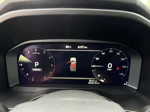 New 2025 Mitsubishi Outlander SE image 20