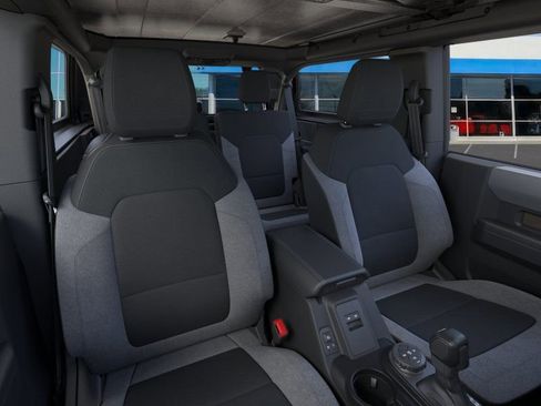 New 2025 Ford Bronco 2-Door AWD/4WD image 13