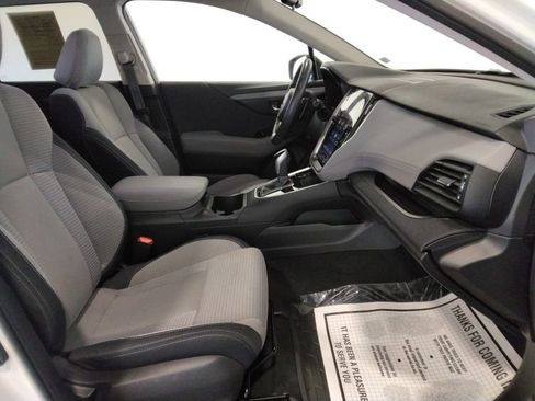 Used 2024 Subaru Outback Premium image 32