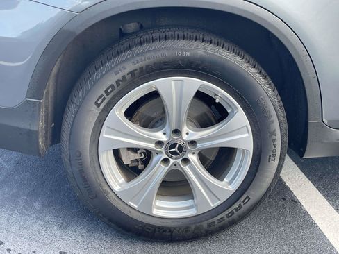 Used 2017 Mercedes-Benz GLC 300 4MATIC image 7