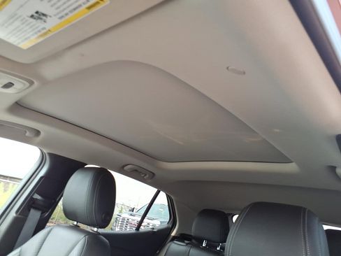 Used 2023 Buick Encore GX Essence w/ Experience Buick Package AWD/4WD image 15
