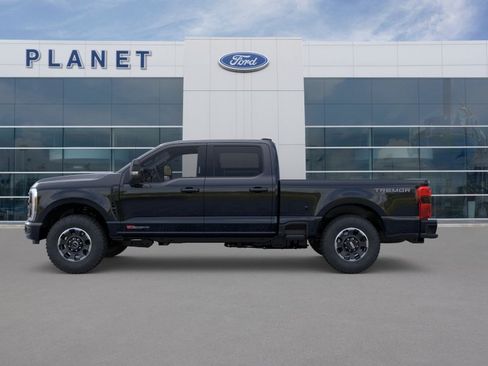 New 2026 Ford F250 Lariat w/ Tremor Off-Road Package AWD/4WD image 3