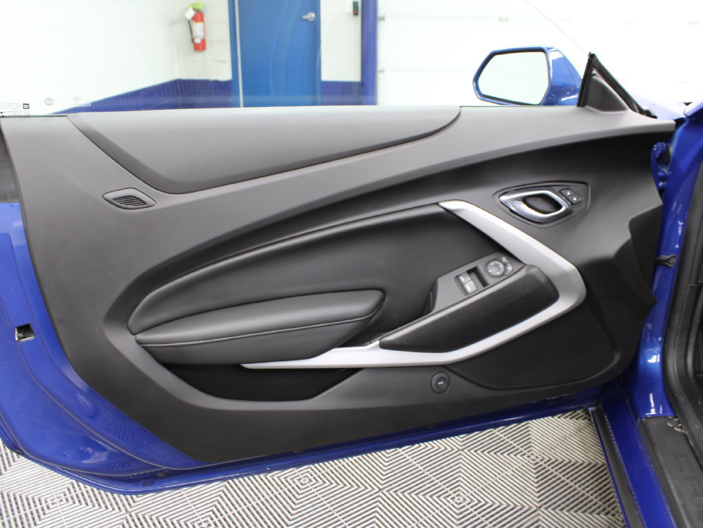 Used 2019 Chevrolet Camaro SS RWD image 51