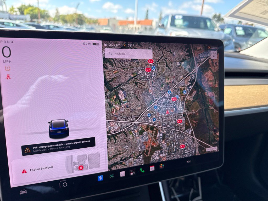 Used 2018 Tesla Model 3 Long Range RWD image 29