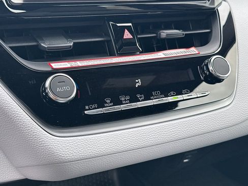 New 2026 Toyota Corolla SE image 19