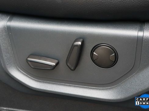 Used 2022 Ford F350 Lariat w/ Black Appearance Package image 17