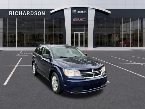 Used 2020 Dodge Journey SE w/ SE Popular Equipment Group FWD image 7