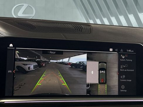 Used 2023 BMW X5 sDrive40i w/ Climate Comfort Package image 19