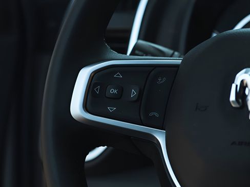 Used 2025 RAM 1500 Big Horn image 36