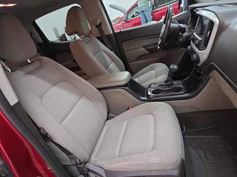 Used 2015 GMC Canyon SLE image 43